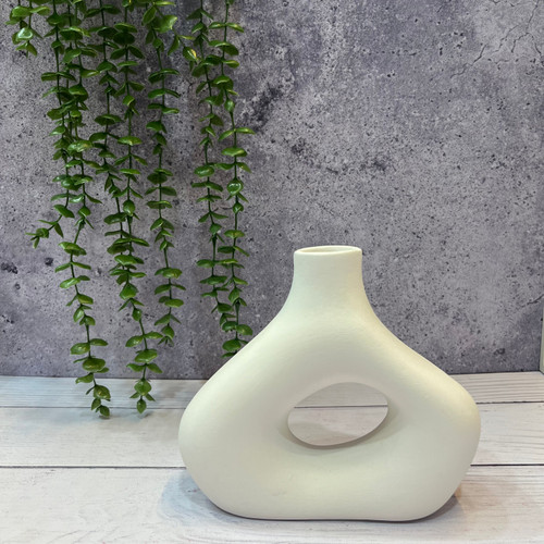 گلدان مثلثی